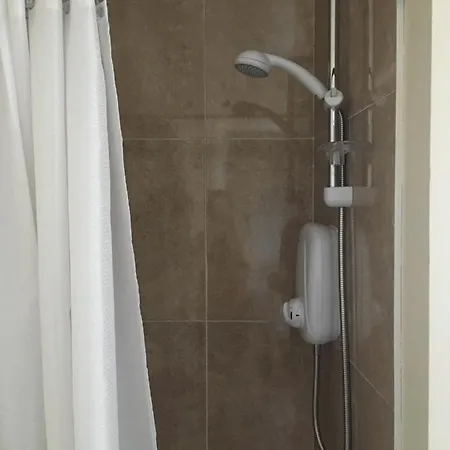 Double & Twin Rahoon * غالواي