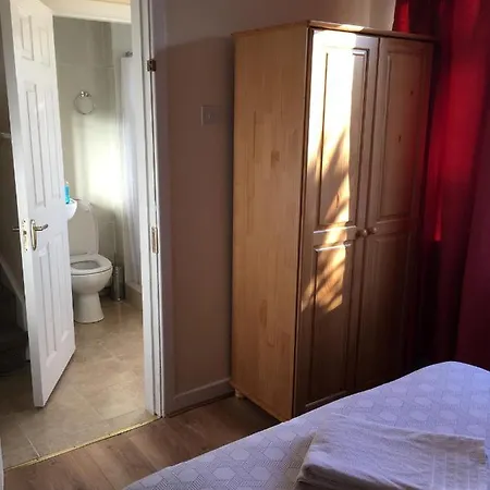 Double & Twin Rahoon * غالواي